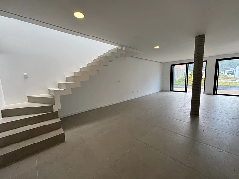 Casa em Deltaville, Biguaçu
