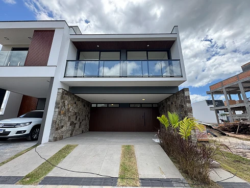 Casa em Deltaville, Biguaçu
