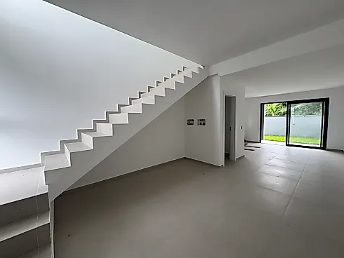 Sobrado geminado em São José, São José
