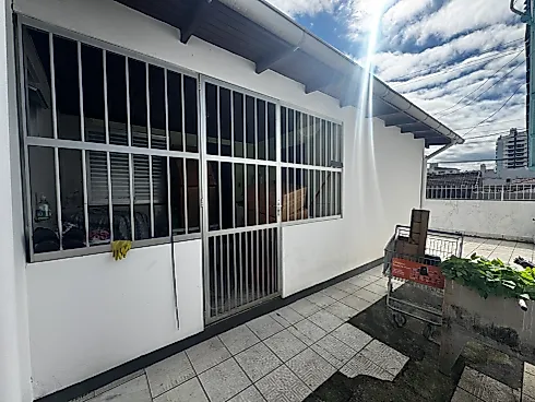 Casa à Venda no Bairro Barreiros – São José/SC - Casa em Barreiros, São José - Foto 5