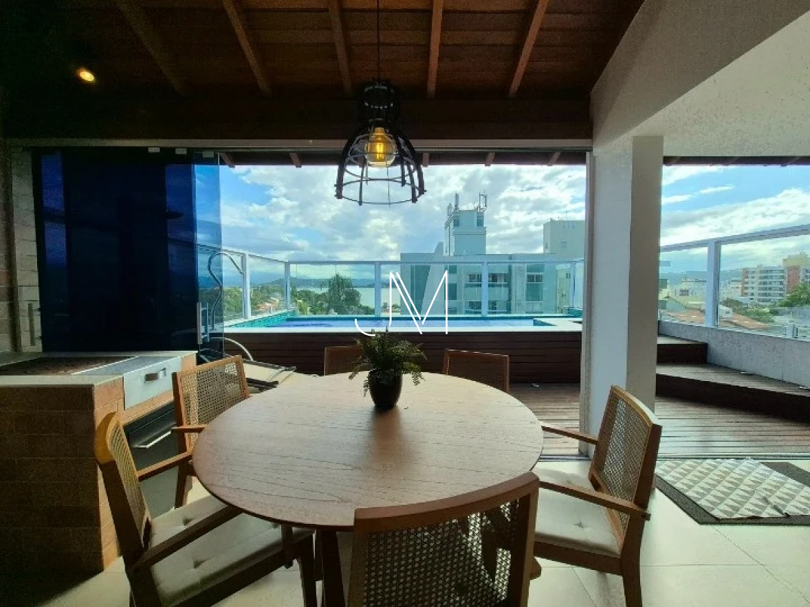 Casa Triplex com 3 Quartos sendo 2 Suítes e 155m² - Itaguaçu - Foto 2