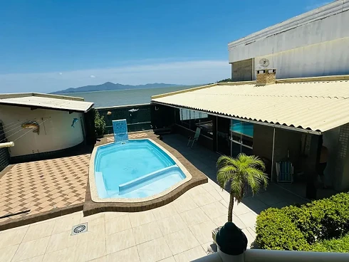 Casa em Centro, São José