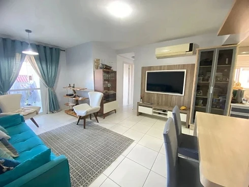 Apartamento em Praia Comprida, São José