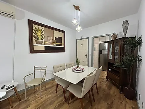 Apartamento em Praia Comprida, São José