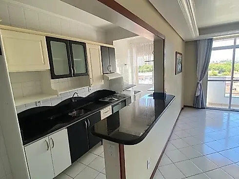 Apartamento em Praia Comprida, São José