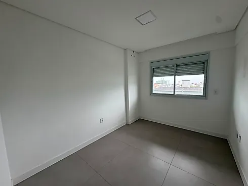 Apartamento 2 Quartos com 2 Suítes e 79m² - Barreiros - Foto 14