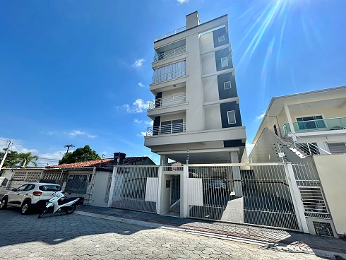 Apartamento em Ponte do Imaruim, Palhoça