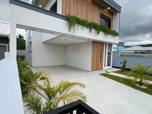 Casa em Forquilhas, São José