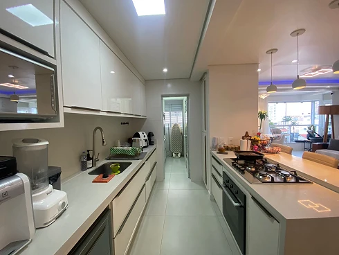 Apartamento em Kobrasol, São José