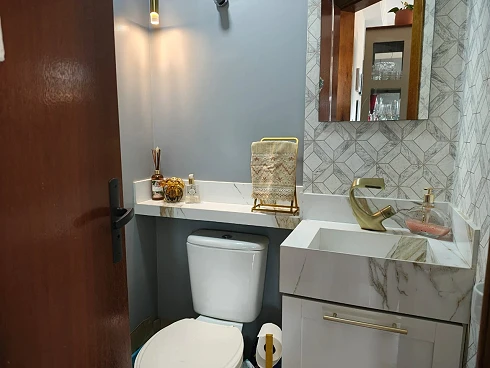 Sobrado geminado em Forquilhas, São José