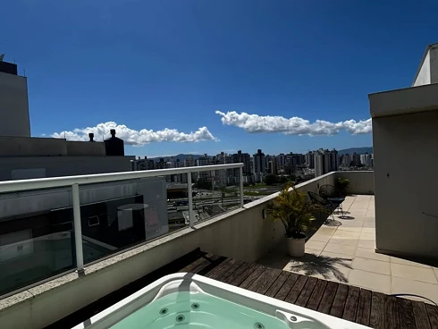 Apartamento em Roçado, São José