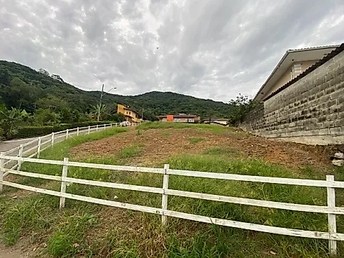 Terreno em Vargem dos Pinheiros, Santo Amaro da Imperatriz