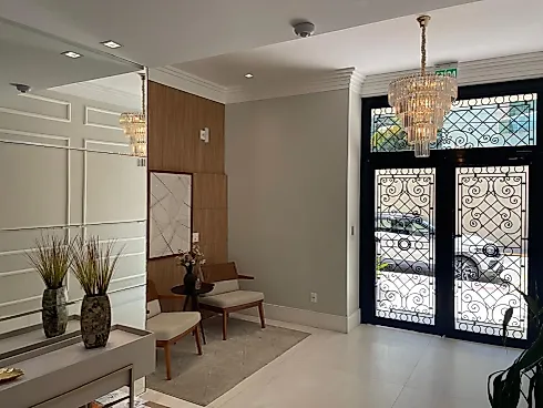 Apartamento em Meia Praia, Itapema