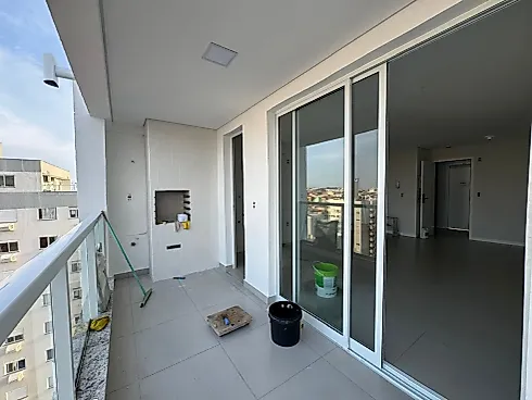 Apartamento em Barreiros, São José