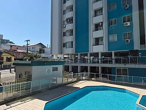 Apartamento com 02 Dormitórios à Venda em Barreiros. - Foto 24