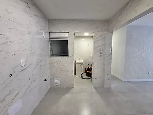 Apartamento com 02 Dormitórios à Venda em Barreiros. - Foto 7