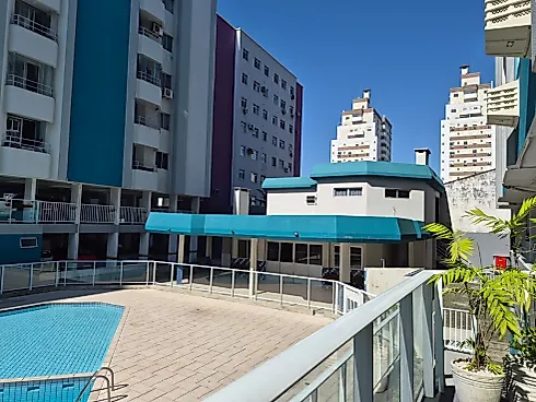 Apartamento com 02 Dormitórios à Venda em Barreiros. - Foto 27