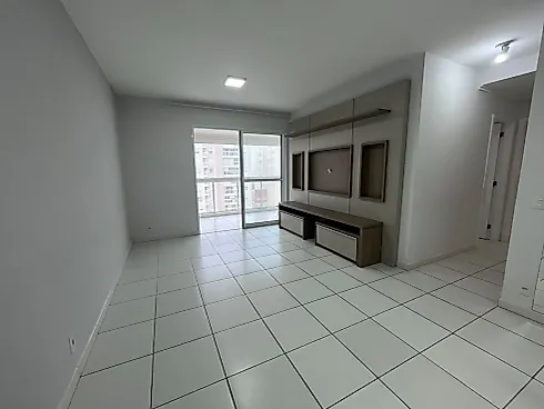 Apartamento em Serraria, São José