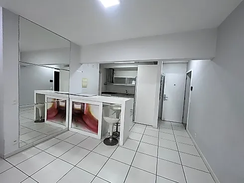 Apartamento em Serraria, São José