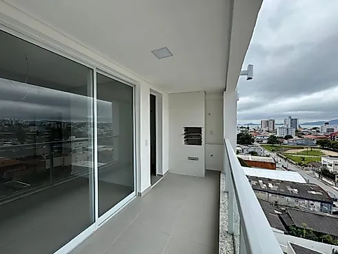Apartamento 2 Quartos com 1 Suíte e 70m² - Barreiros - Foto 1