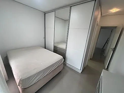Apartamento 2 Quartos, 1 Suite e Sacada com Churrasqueira - Barreiros Vista Mar - Foto 12