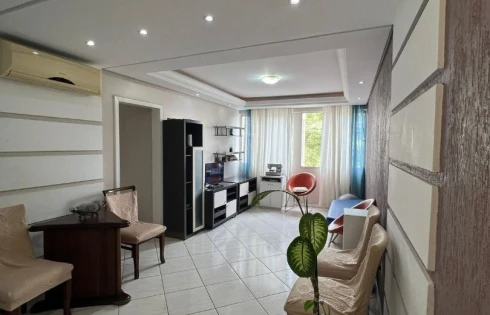Apartamento em Kobrasol, São José