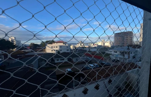 Apartamento em Barreiros, São José