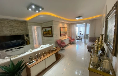 Apartamento em Kobrasol, São José