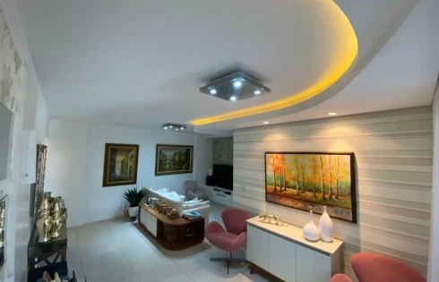 Apartamento em Kobrasol, São José