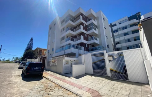 Apartamento em Coqueiros, Florianópolis