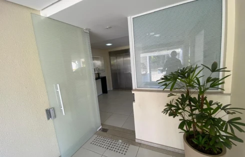 Apartamento em Coqueiros, Florianópolis