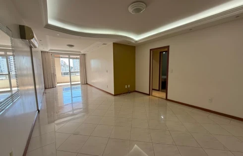 Apartamento em Kobrasol, São José