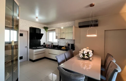 Apartamento em Jardim Atlântico, Florianópolis