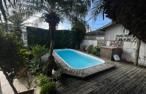 Casa em Nossa Senhora do Rosário, São José