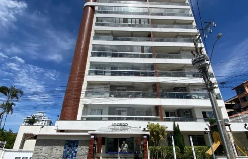 Apartamento em Barreiros, São José