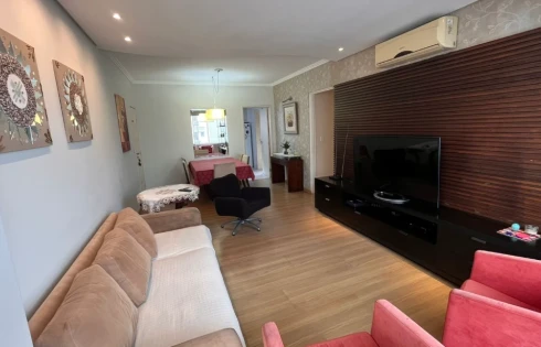 Apartamento em Agronômica, Florianópolis