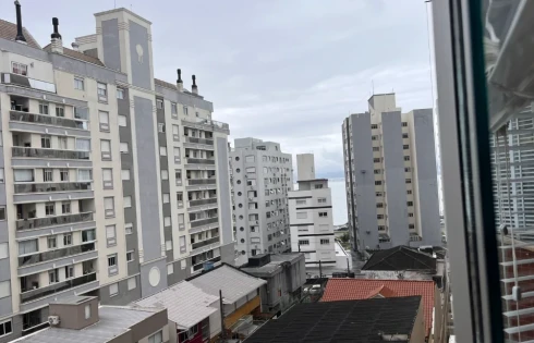 Apartamento em Agronômica, Florianópolis