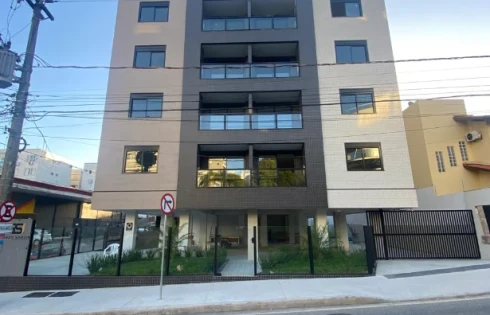 Apartamento em Coqueiros, Florianópolis