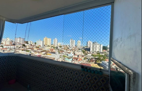Apartamento em Barreiros, São Jose