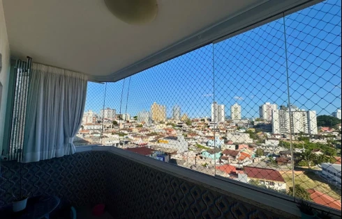 Apartamento em Barreiros, São Jose