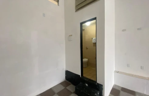 Loja térrea em Kobrasol, São José
