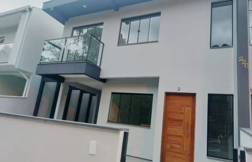 Sobrado geminado em Bairro Lisboa Iii, Forquilhas, São José