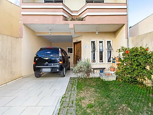 Sobrado Triplex à Venda 3 Quartos 1 Suíte - Uberaba Curitiba - Sobrado geminado em Uberaba, Curitiba - Foto 3