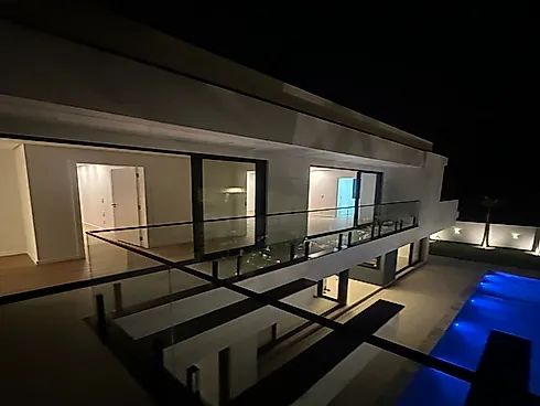 Thumbnail 13