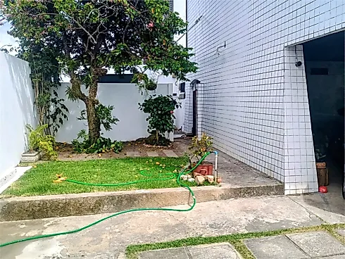 Condomínio Edificio Santa Lúcia - Triplex em Gruta De Lourdes, Maceió - Foto 2