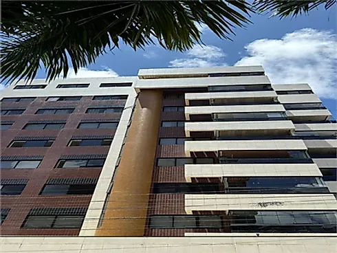 Edifício Residencial Chateau D' Orsay - Apartamento em Ponta Verde, Maceió - Foto 2