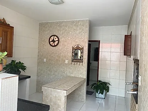 Casa 5 Quartos com 3 Suítes e 300m² - Massagueira - Foto 6