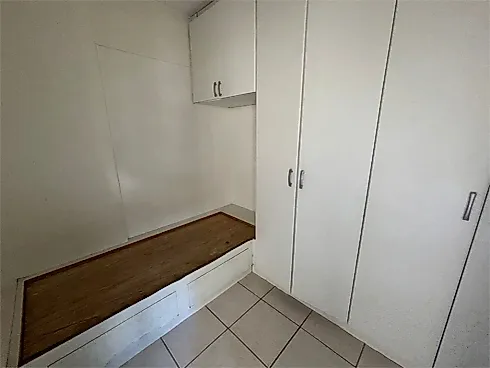 Thumbnail 23