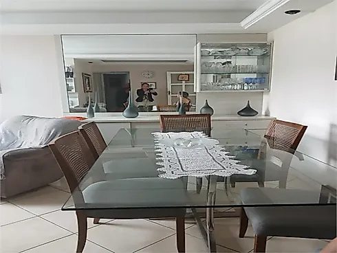 Apartamento em Ponta Verde, Maceió