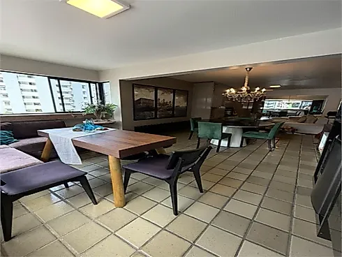 Apartamento em Ponta Verde, Maceió